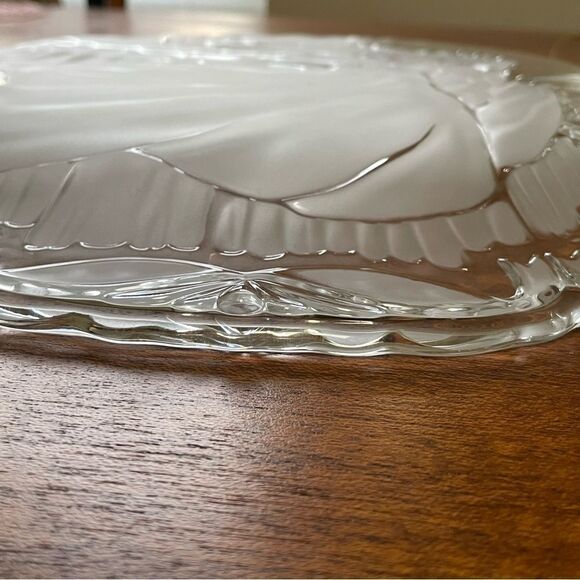 NIB MIKASA Madonna And Child Glass Frosted Serving Platter 15” Religious Holiday - Picture 12 of 15